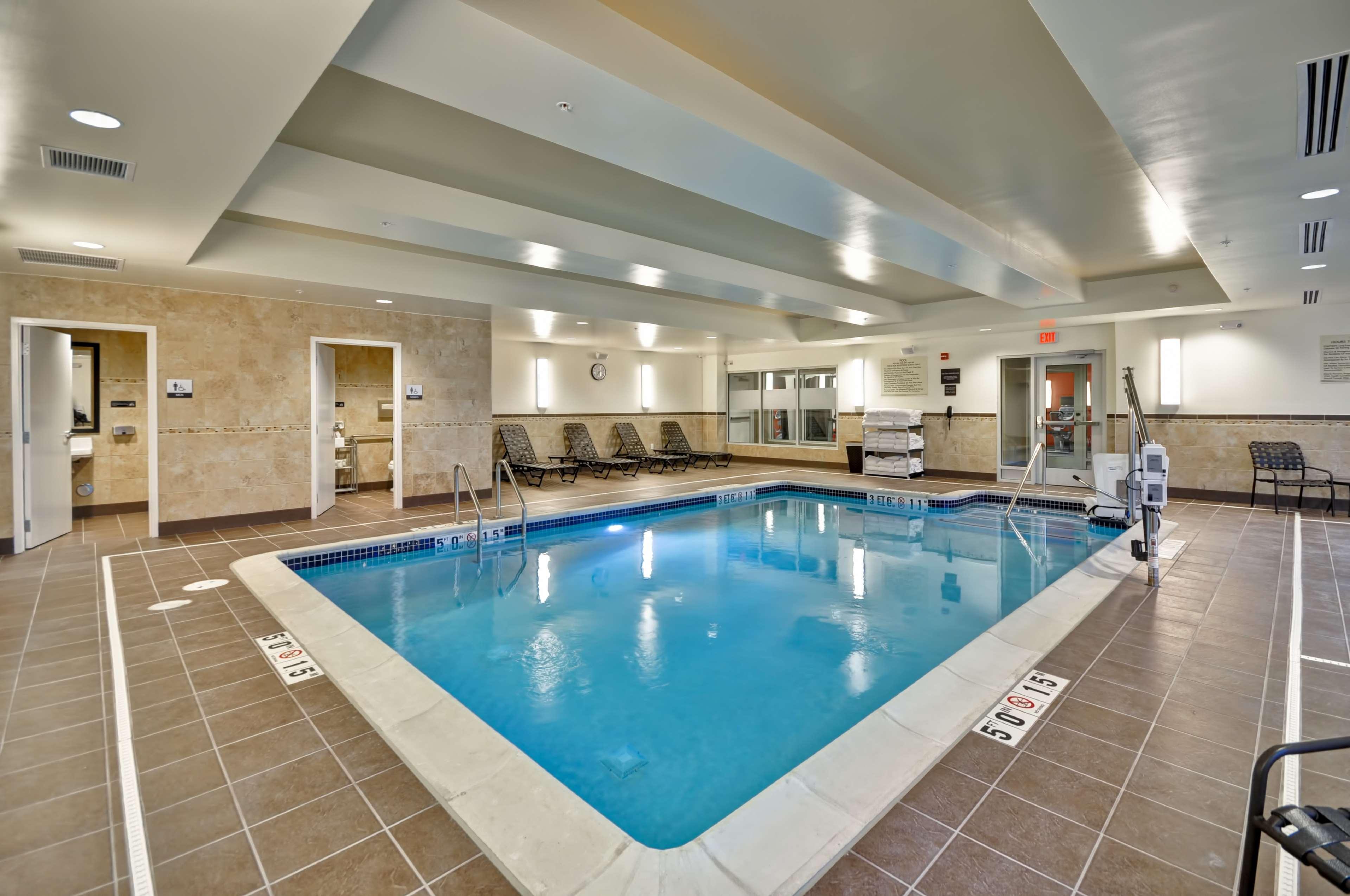 Hilton Garden Inn Detroit Troy Kültér fotó